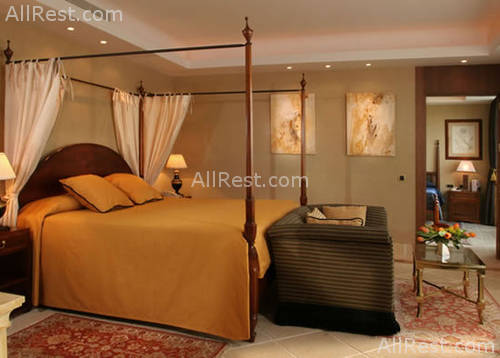Gran Melia Don Pepe 8